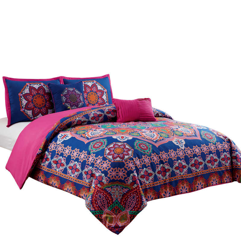 Eclectic Polyester Floral Comforter, Queen