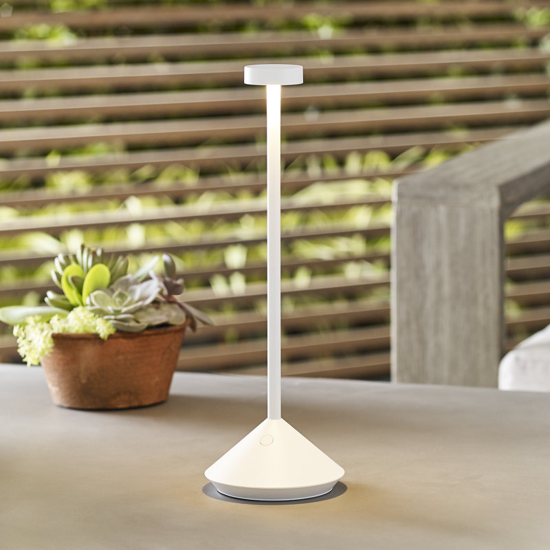 Moneta Accent Rechargeable Table Lamp, Matte White