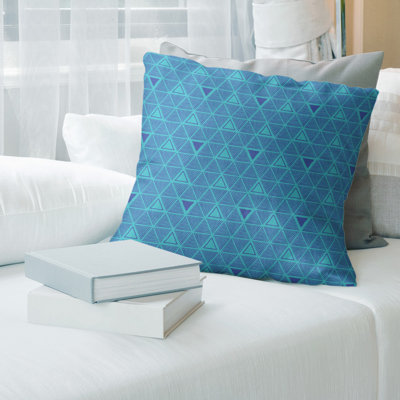 Coussin décoratif triangles dessinés à la main