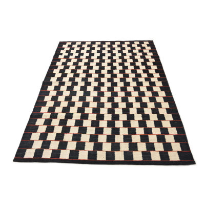 Tapis noir et blanc Noe
