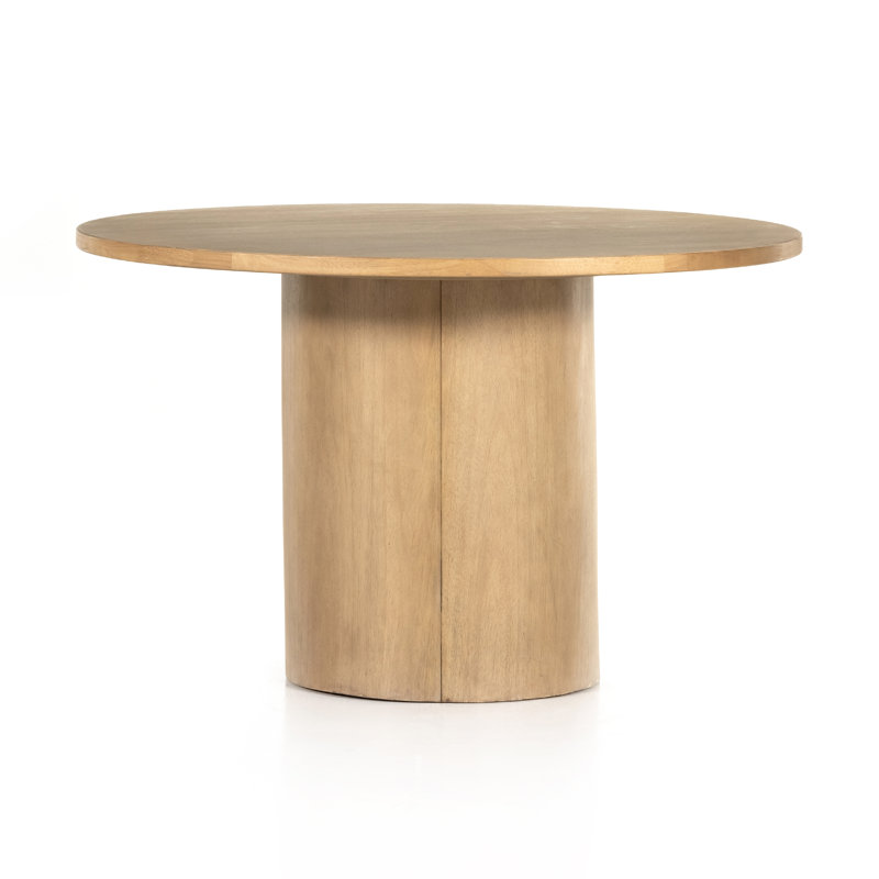 Pilo Round Dining Table, Natural Matte