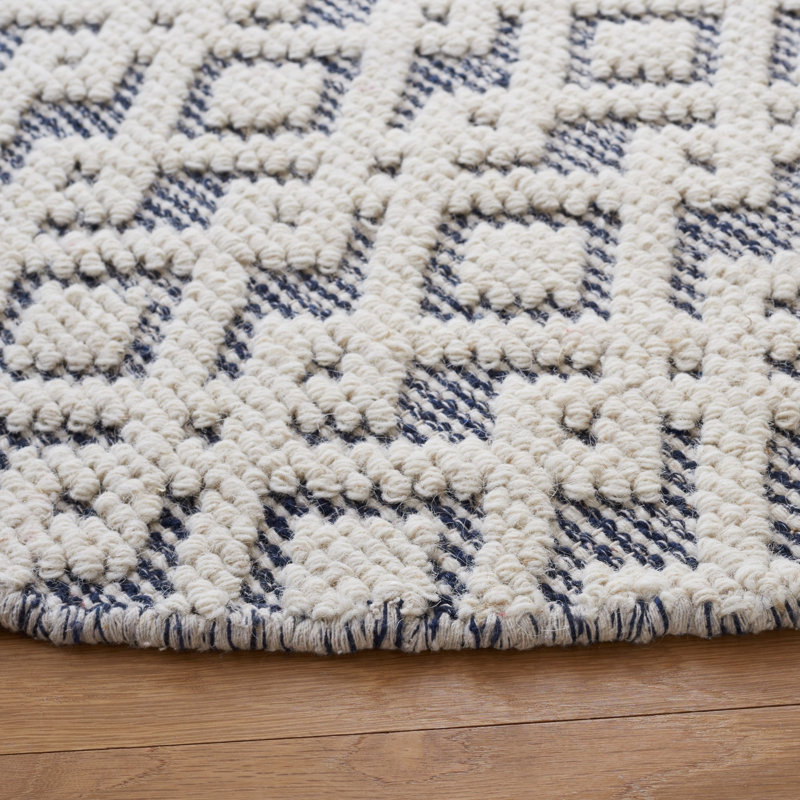 Burhardt Geometric Handwoven Ivory/Navy Area Rug, Round 6'