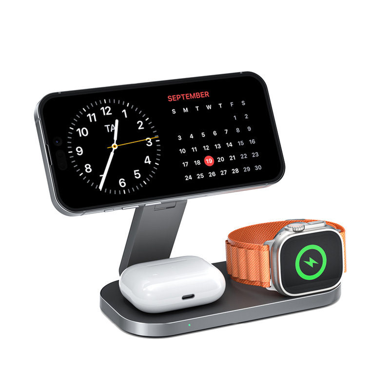 3-in-1 Magnetic Fast Charge Wireless Charging Station in Black