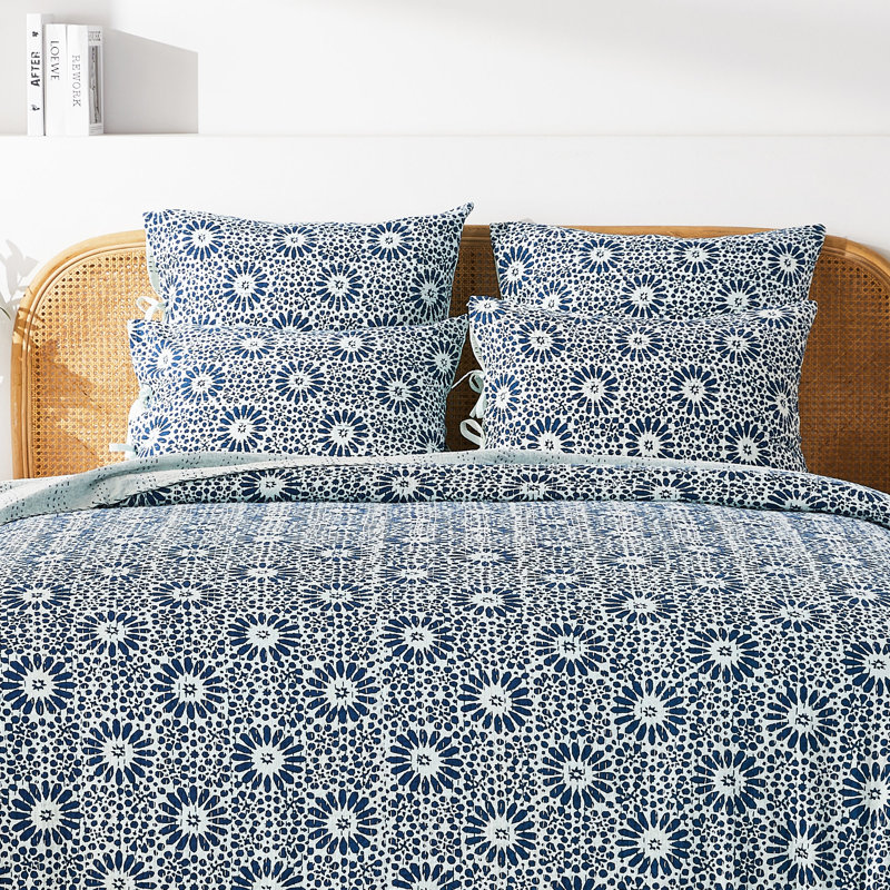 Handstitched Flower Kantha Coverlet, Twin Extra Long Coverlet/Bedspread
