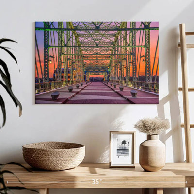 Lilie Nashville Pedestrian Bridge