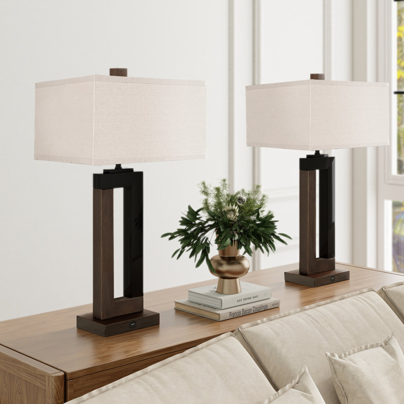 Tomisin USB Table Lamp, Black Barn