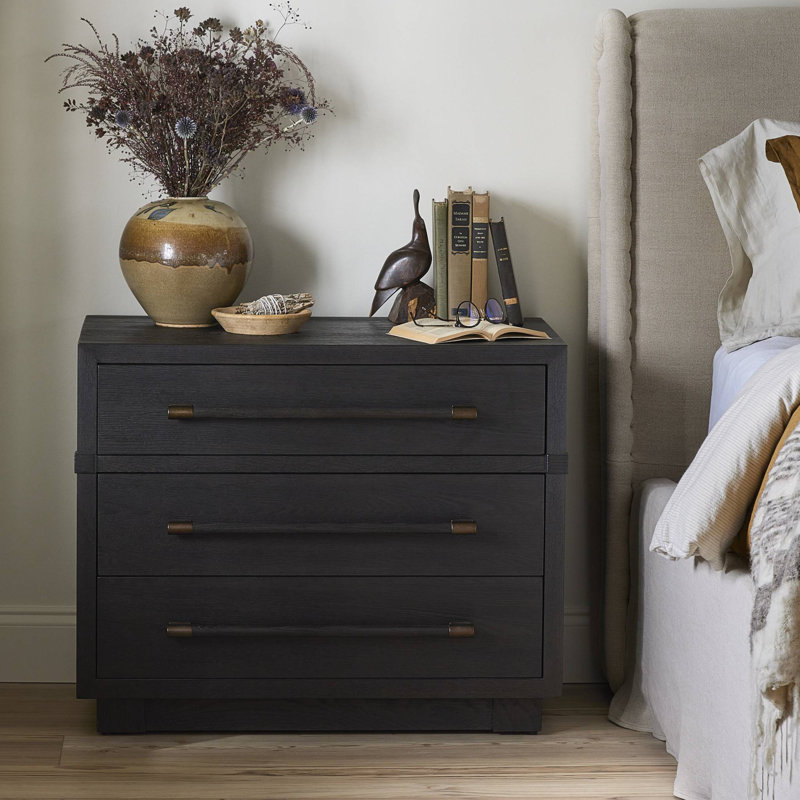 Adolfo 3 - Drawer Nightstand