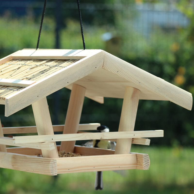 Baylon Wood Suspended Feeding Station