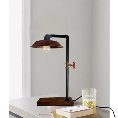 Kunigunde Metal Desk Lamp