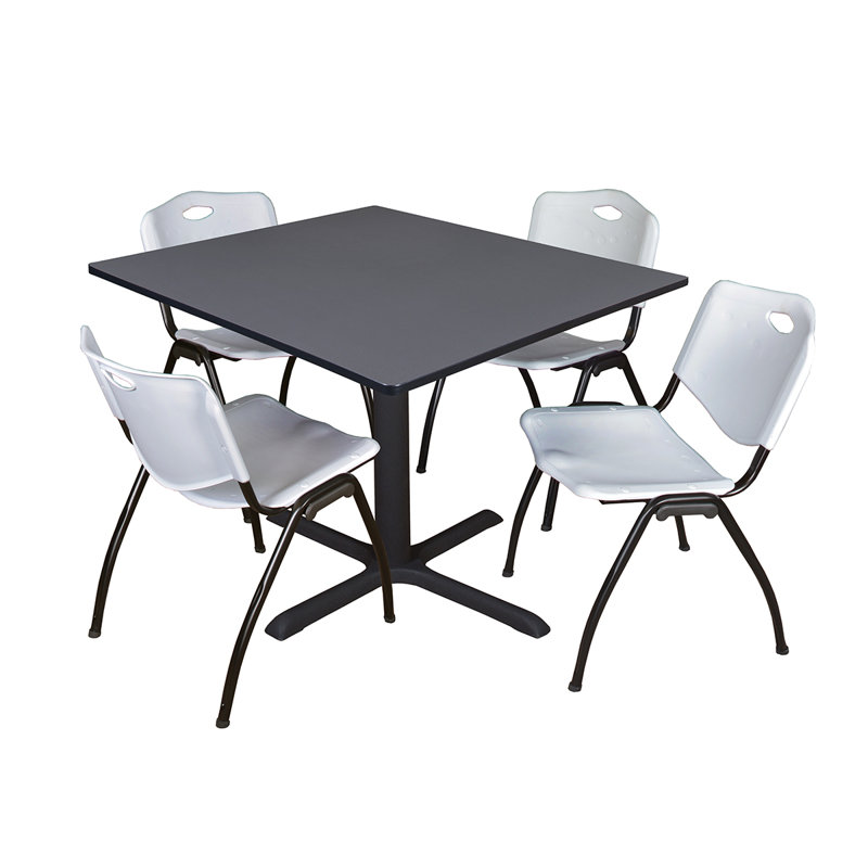 Table de salle à manger Neyland Cain, Gris, H 29 po x l 48 po x P 48 po, Gris