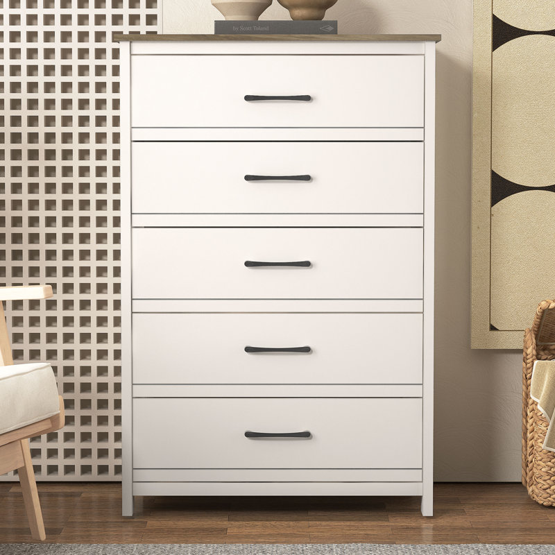 Aubarta 5 Drawer Chest, Ivory/Knotty Oak