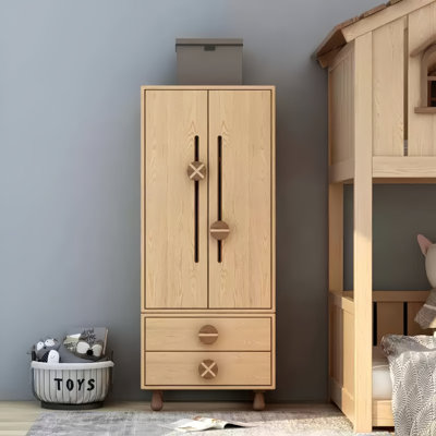 Garde-robe simple et intéressante