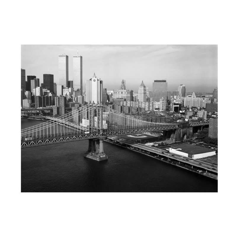 Pont de Manhattan avec tours jumelles par Print Collection, H 35 po x l 47 po x P 2 po