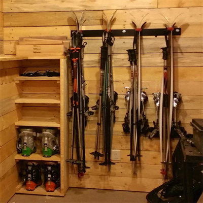 Wall Ski/Snowboard Rack
