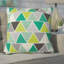 Coussin décoratif triangulaire-1926861915-2008264440
