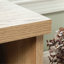 Table de chevet, finition brune