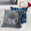 Coussin décoratif en velours gris avec broderie couronne de flocons de neige, 20 x 20 avec insert