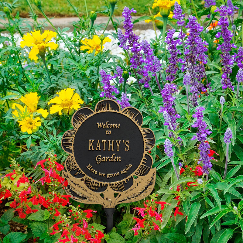 Flower Personalized Garden Sign, Black/Gold, Yes