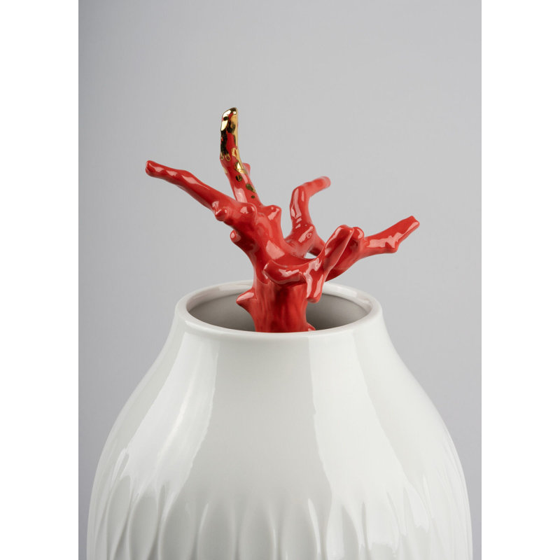 Vase de table en porcelaine fait à la main