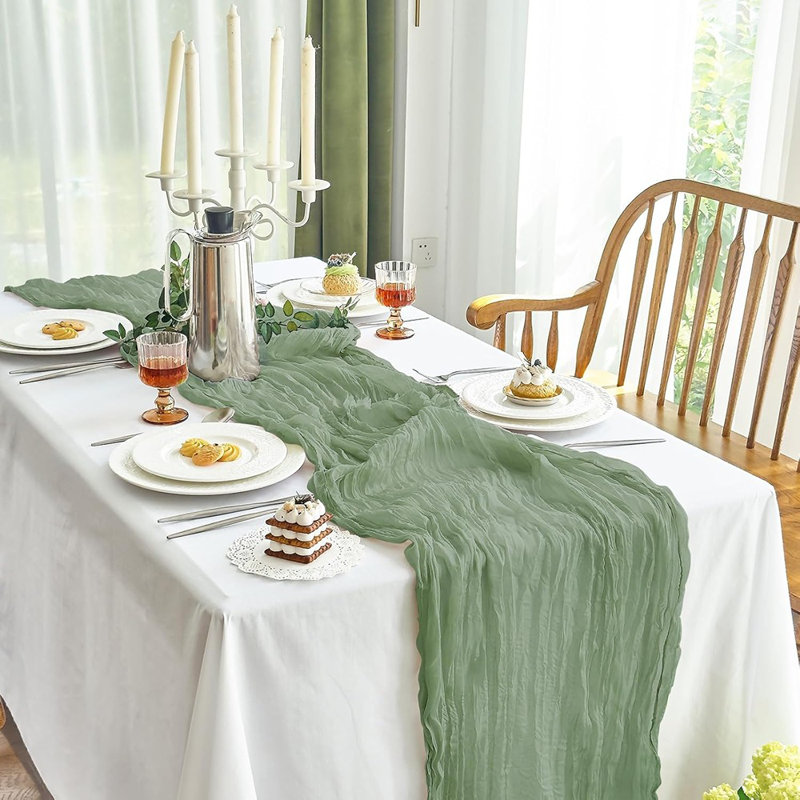 Chemin de table Boes Cheesecloth - vert sauge, Vert sauge, 116.4" L x 64.8" W