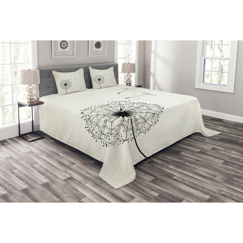 Aedyn Black/White Microfiber Bedspread Set, 220 x 264 cm