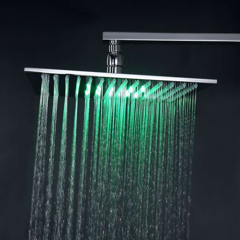 Système de douche à pluie à DEL avec jets de corps à changement de couleur