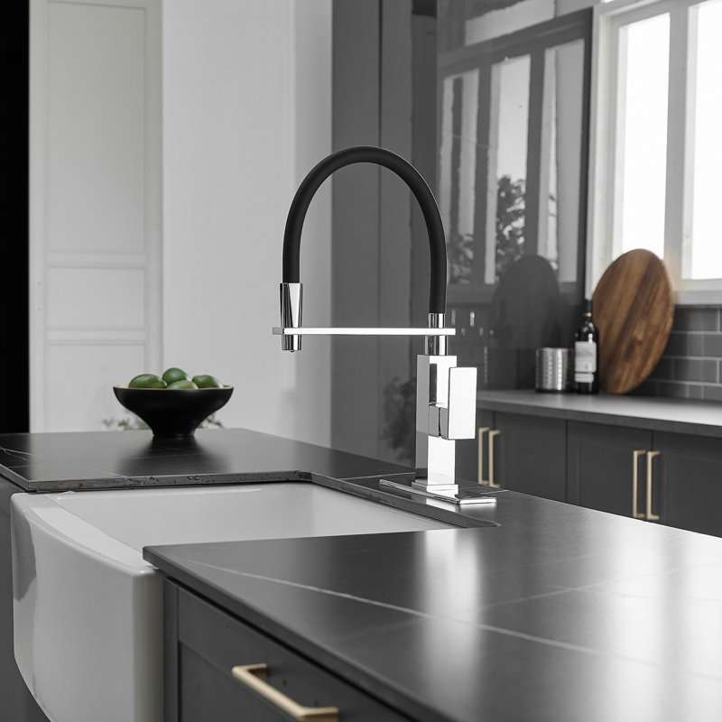 Single-Handle Pull-Down Sprayer 1 Spray High Arc Kitchen Faucet