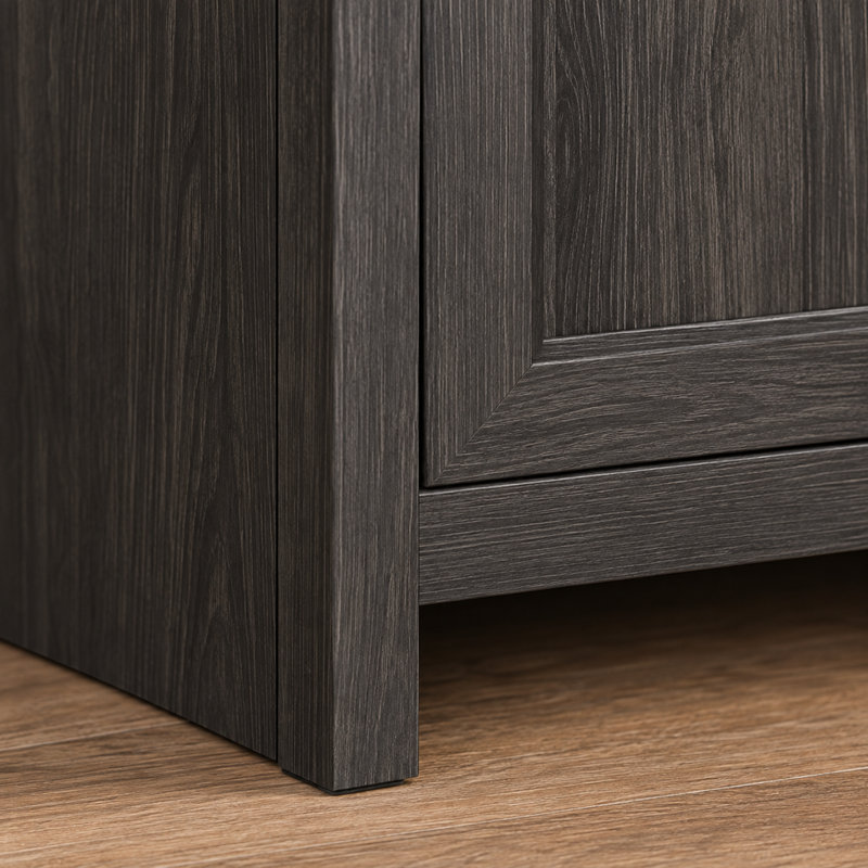 Armoire de rangement en chêne gris avec 4 portes et 3 tablettes réglables, 162,6 cm (64,06 pouces), autoportante, pour cuisine et salle à manger.