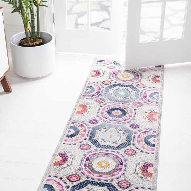 Floral Indoor Rug, Runner 2' x 5'11"