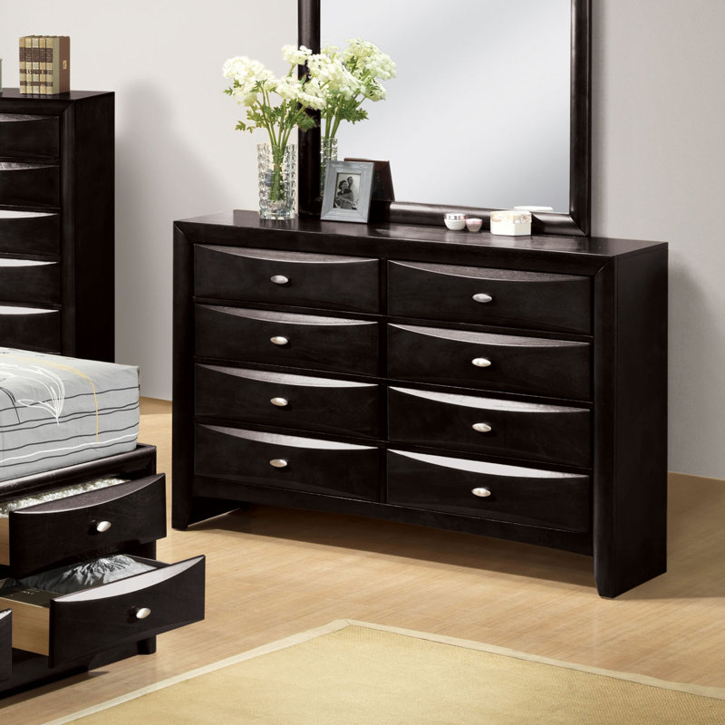 Urbanek 8-Drawer Dresser, Noir