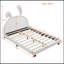 Lit plateforme tapissier en cuir avec ornement en forme de lapin-763780370-763780371