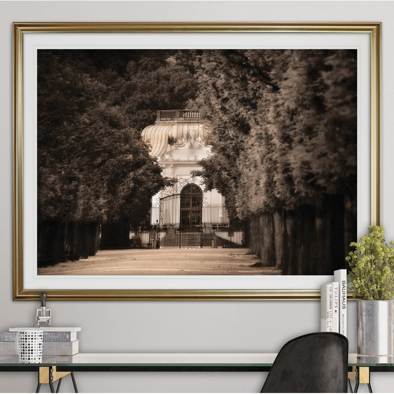 « vienne promenade », reproduction de peinture acrylique encadrée, H 24 po x l 32 po x P 1,5 po, Or
