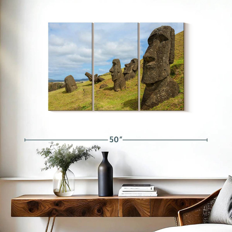 Moeurs de camion à Rano Raraku, H 24 po x l 38 po
