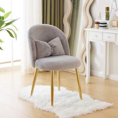 21.26'' W Make-Up Chair