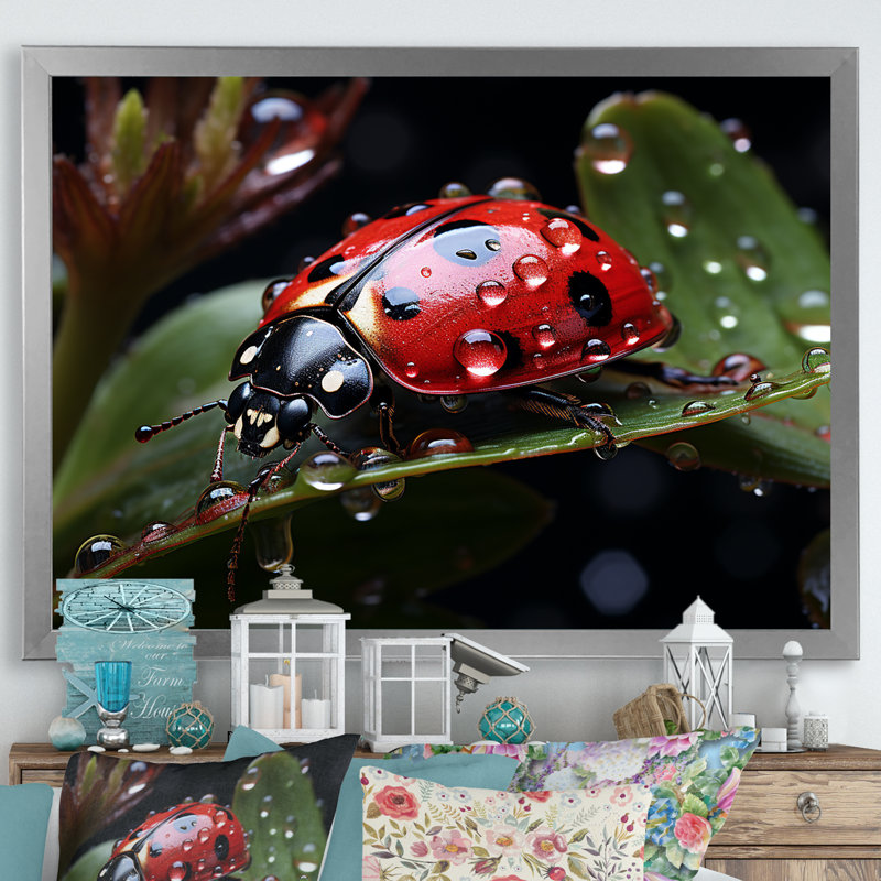 «Rainy Ladybugs Lullaby I», reproduction sur toile, Cadre simple argenté, H 16 po x l 32 po x P 1 po
