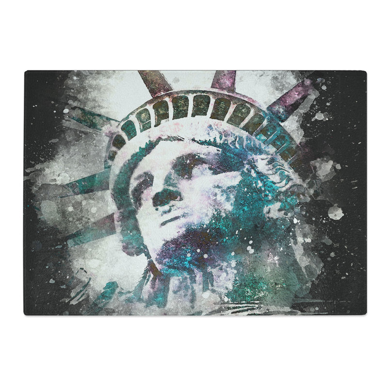 Tempered Glass Statue of Liberty Chopping Board, 20 cm x 28.5 cm