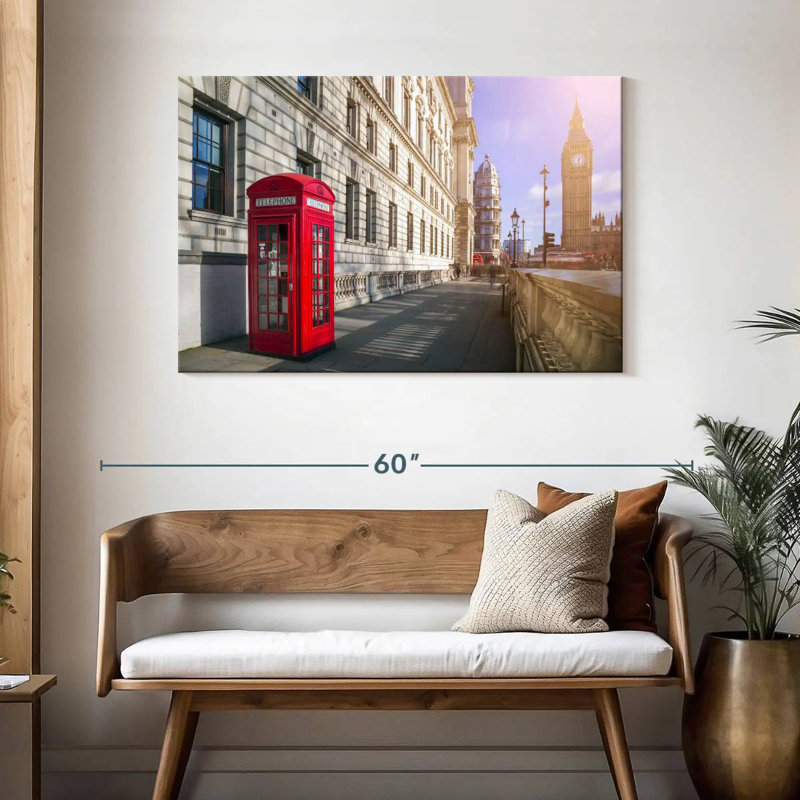 Sireci London Telephone Box, 30" H x 45" W