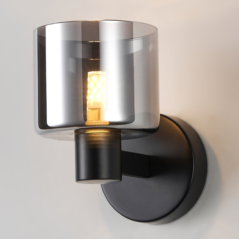 Armed Sconce, Matte Black