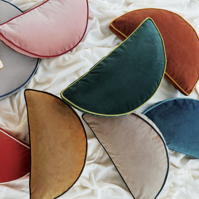 Uma Velvet Pillow Cover & Insert, Emerald