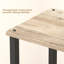 Table de bout avec station de charge, petite table d'appoint avec prises de courant, table de chevet à 2 niveaux avec tablette de rangement pour le salon, la chambre à coucher et les petits espaces, finition grège