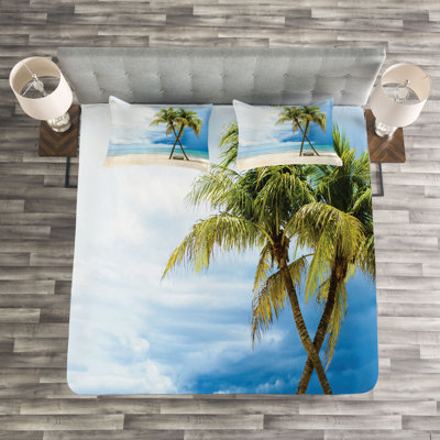 Deschamps No Pattern Bedspread with Pillow Shams