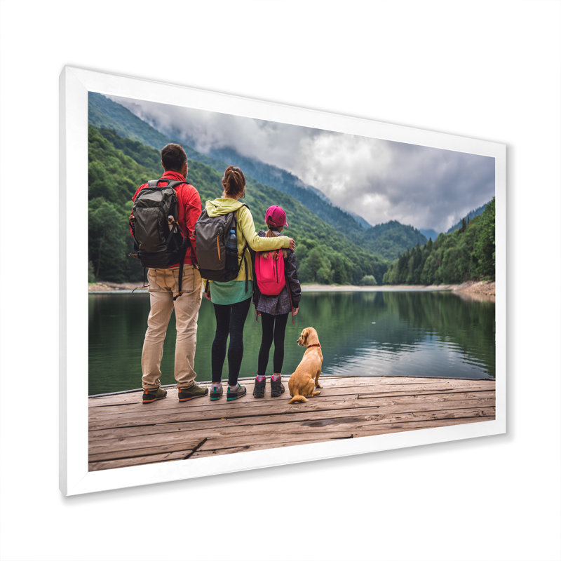 «Family Outing Adventure» sur toile, Cadre simple blanc, H 12 po x l 20 po x P 1 po