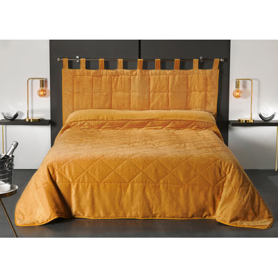 Weaubleau Velvet Solid Colour Bedspread