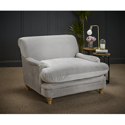 PLUMPTON ARMCHAIR
