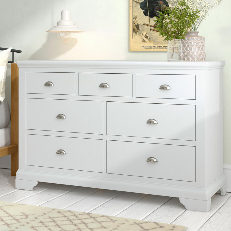 Raffin 137.4cm W 7 - Drawer Chest of Drawers, White