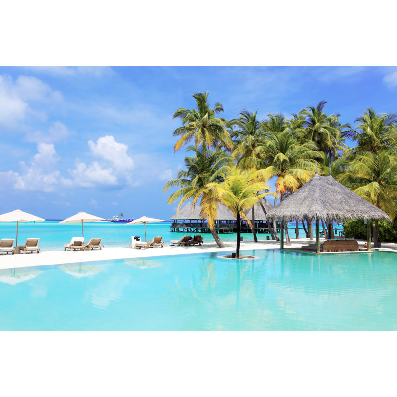 Station tropicale aux Maldives par Skynesher, H 32 po x l 48 po