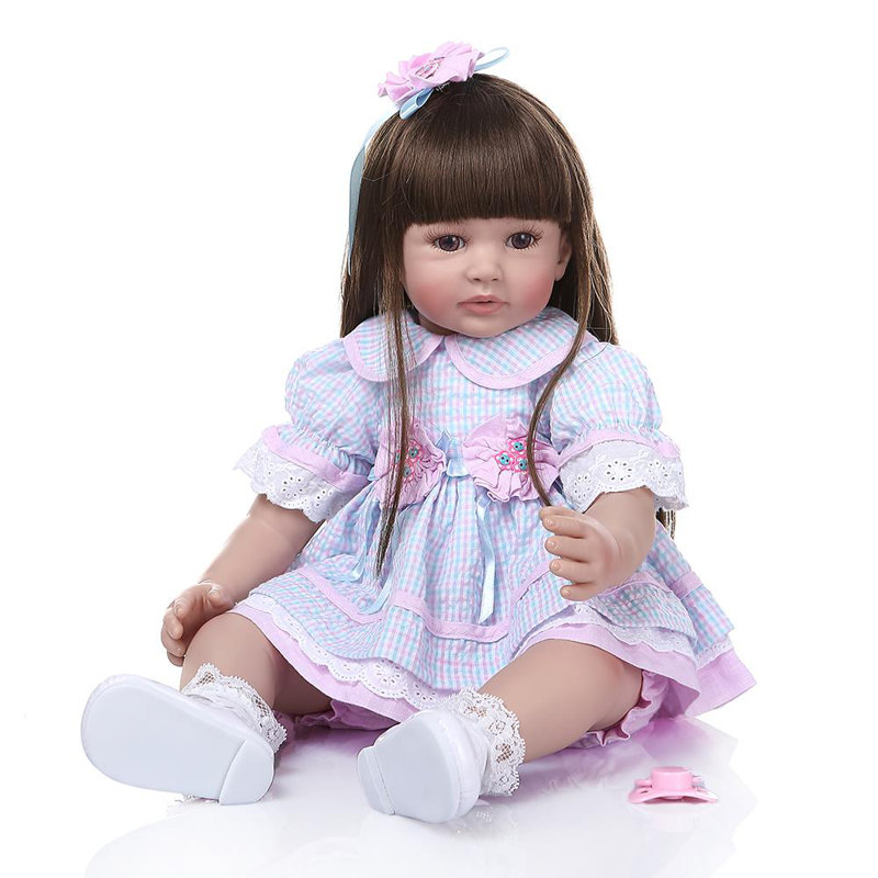 Mignonne petite poupée réaliste Reborn