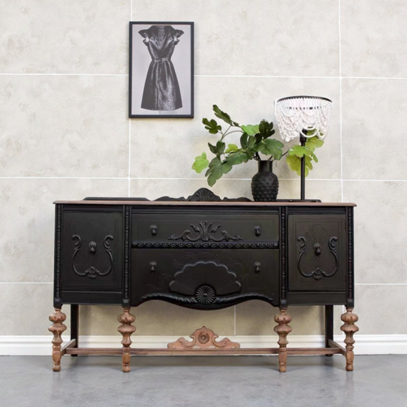 Buffet décoratif néoclassique, H 37,4 po x l 66,93 po x P 17,72 po
