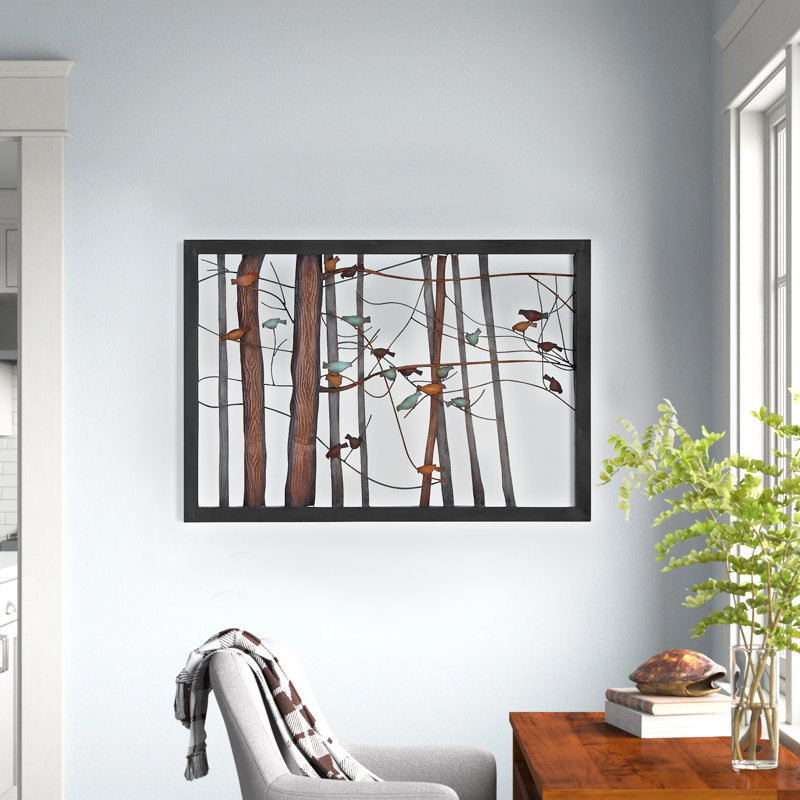 Décoration murale ajourée en métal ajouré représentant un oiseau avec des branches d'arbre et un cadre en métal noir