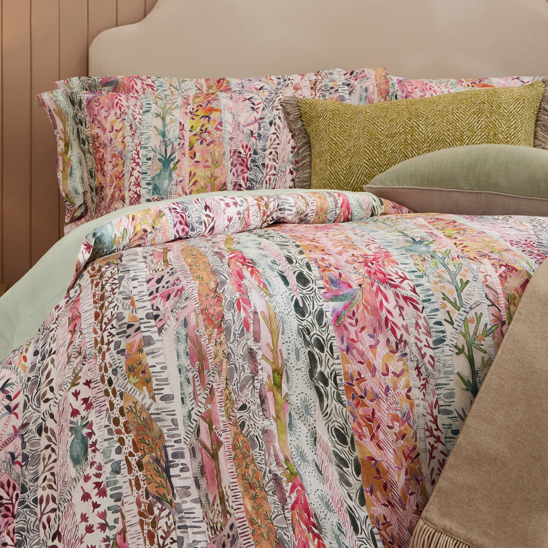 Whimsical Tale Cotton Patchwork Duvet Cover Set with Pillowcases, Kingsize Duvet Cover + 2 Standard Pillowcases